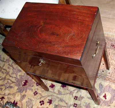 Lot 465 - Georgian Style Mahogany Document Box