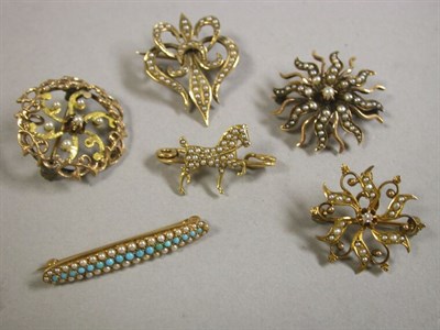 Lot 79 - Group of Assorted Pins