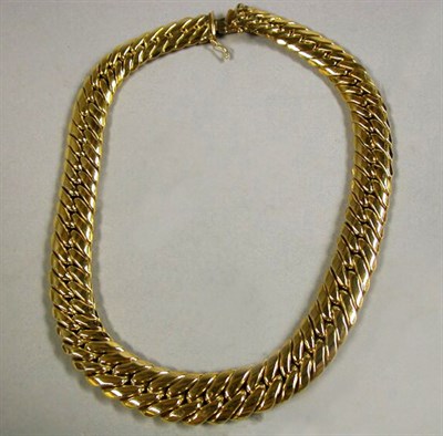 Lot 106 - Gold Necklace