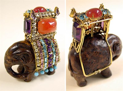 Lot 927 - Iradj Moini Elephant Brooch