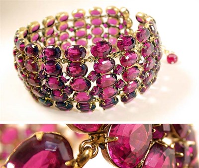 Lot 933 - Iradj Moini Faux Ruby Cabochon Choker