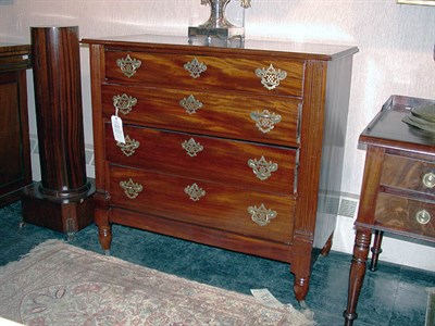 Lot 195 - George III Style Mahogany Chest of Drawers The...