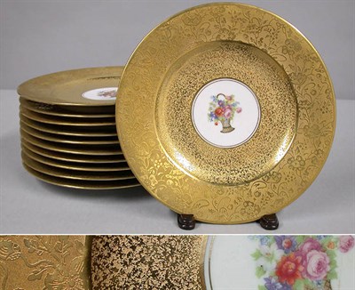 Lot 312 - Set of Eleven Hutschenreuther Porcelain...