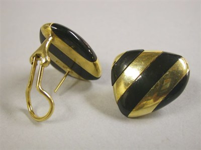 Lot 140 - Pair of Gold and Black Onyx Earrings