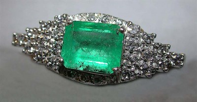Lot 344 - Diamond and Emerald Bar Pin