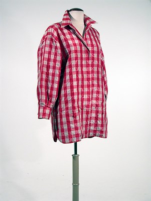 Lot 2161 - Galanos Gingham Taffeta Shirt Jacket American,...