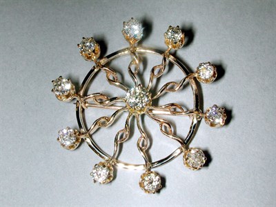 Lot 371 - Diamond Circle Pin
