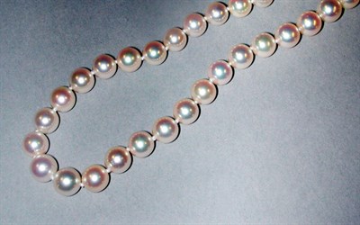 Lot 332 - Cultured Pearl Necklace