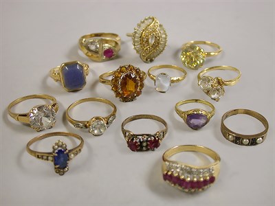 Lot 112 - Group of Fourteen Assorted Multicolored Stone Rings