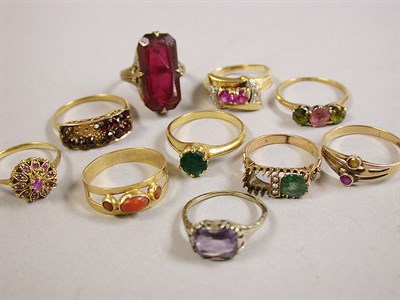 Lot 42 - Ten Assorted Gold Rings