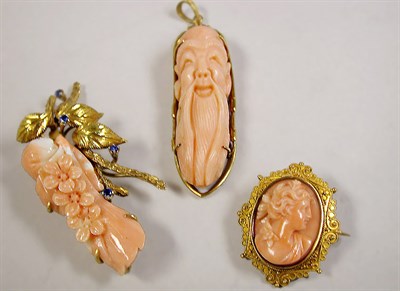 Lot 121 - Three Carved Coral Items