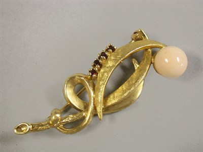 Lot 34 - Coral Pin