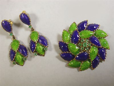 Lot 36 - Gold and Enamel Pin and Earring Set