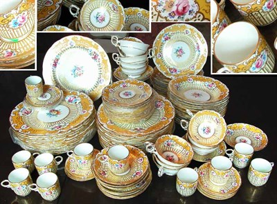 Lot 2191 - Hammersley Porcelain Dinner Service Retailed...