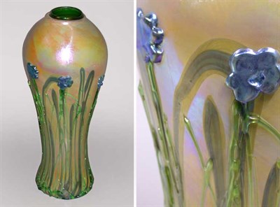 Lot 818 - Art Glass Vase Tom Arnold, Contemporary In...
