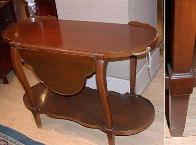 Lot 118 - Mahogany Tea Trolley