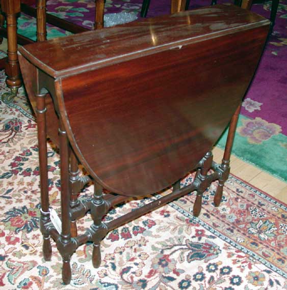 Lot 334 - George II Style Mahogany Gate Leg Table...