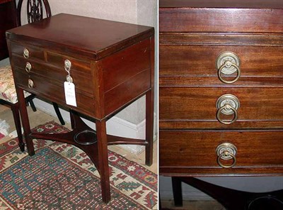 Lot 335 - Georgian Style Mahogany Beau Brummel