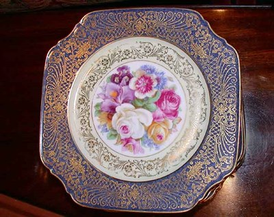 Lot 426 - Group of Ten Continental Gilt Decorated...