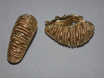 Lot 205 - Pair of Gold Earclips