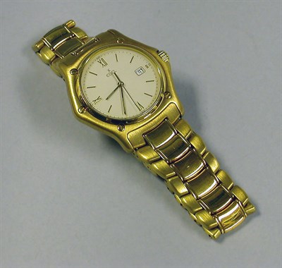 Lot 535 - Gentleman's Gold Wristwatch