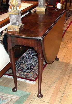 Lot 494 - Georgian Mahogany Drop-Leaf Table