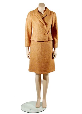 Lot 2125 - Christian Dior Couture Pumpkin Wool Boucle...