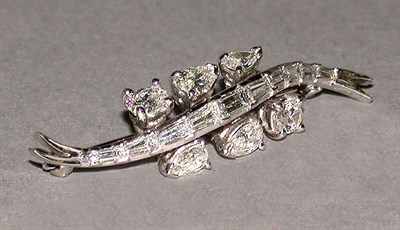 Lot 588 - Diamond Bar Pin
