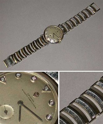 Lot 291 - Gentleman's Gold Wristwatch