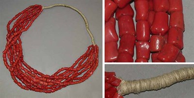 Lot 287 - Coral Bead Necklace
