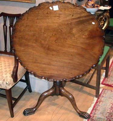 Lot 389 - Georgian Mahogany Tilt-Top Table