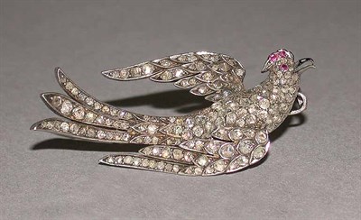 Lot 450 - Antique Style Diamond Bird Pin