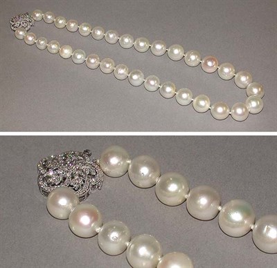 Lot 527 - Cultured Pearl Necklace