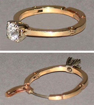 Lot 636 - Diamond Ring