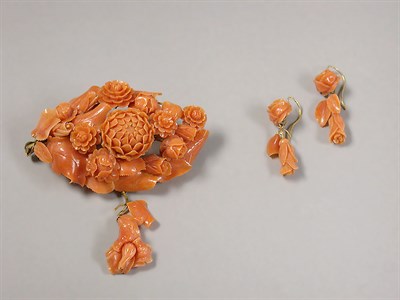 Lot 164 - Victorian Coral Brooch and Earring Set