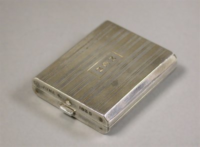 Lot 39 - Silver Compact