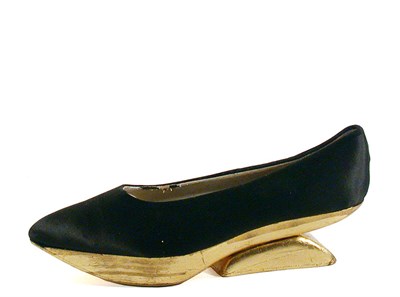 Lot 2220 - Beth Levine Gilt-Wood Kabuki Shoe American,...