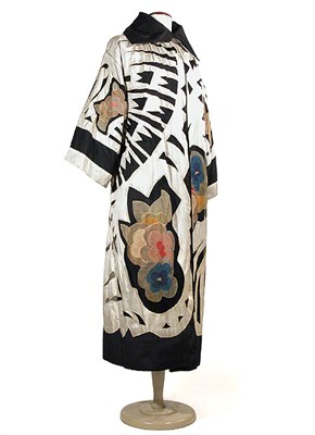 Lot 2014 - Dramatic Art Moderne Opera Coat European, mid...