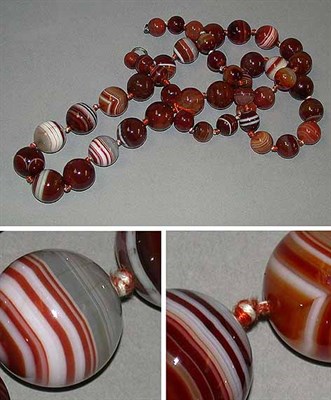 Lot 163 - Carnelian Bead Necklace