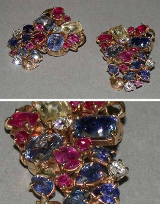 Lot 500 - Pair of Multicolored Stone Earclips