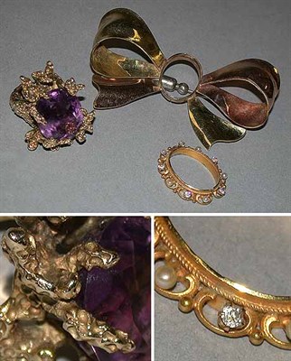 Lot 551 - Amethyst Ring and Gold Fragments