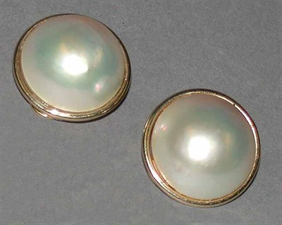 Lot 33 - Pair of Mabe Pearl Earclips