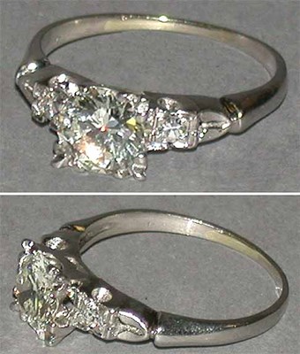 Lot 591 - Diamond Engagement Ring