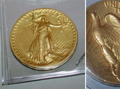 Lot 20 - US $20 Gold Coin