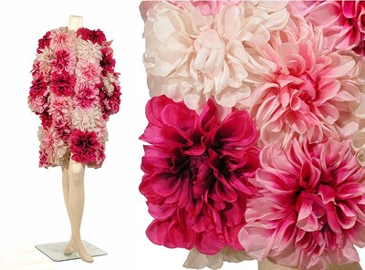 Lot 2065 - Norell Pink Silk Dahlia Coat American, 1967...