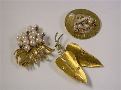 Lot 271 - Three Assorted Gold Pins
