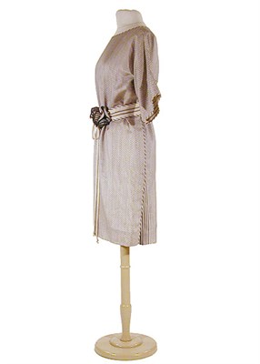 Lot 2112 - Geoffrey Beene Black and Creme Silk Day Dress...
