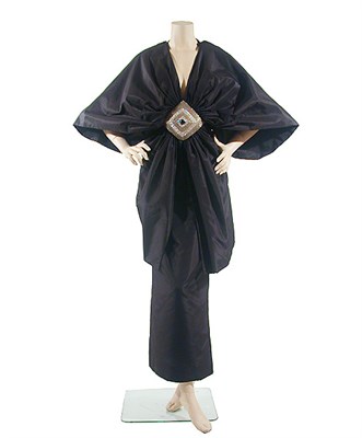 Lot 2104 - Lagerfeld for Chloe Black Taffeta Evening...
