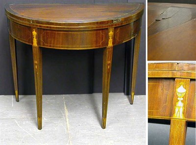 Lot 201 - Federal Inlaid Mahogany Fold-Over Card Table...