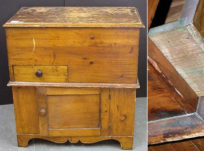 Lot 70 - American Pine Dry Sink